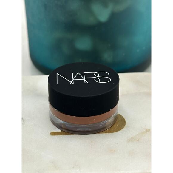 NARS Soft Matte Complete Concealer Dark 2 Cacao NIB Full Size 6.2 g/0.21 oz - Picture 4 of 5
